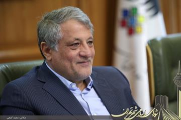 رئیس شورای شهر تهران مطرح کرد: برای ورود به مترو و اتوبوس ماسک ارزان یا رایگان توزیع شود